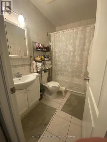 2Nd Fl - 173 Blackthorn Avenue, Toronto, ON - Indoor Photo Showing Bathroom