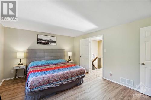 6593 Bilberry Drive, Orleans - Convent Glen And Area (2005 - Convent Glen North), ON - Indoor Photo Showing Bedroom