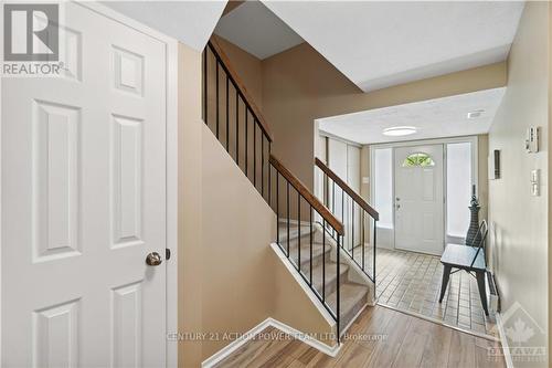 6593 Bilberry Drive, Ottawa, ON - Indoor Photo Showing Other Room