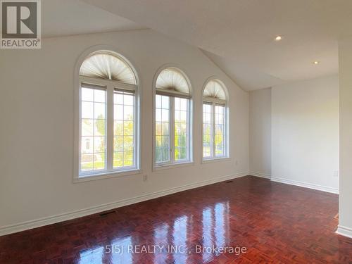 2 Red Cardinal Trail, Richmond Hill, ON - Indoor Photo Showing Other Room