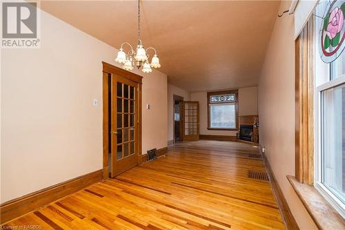 716 5Th Avenue E, Owen Sound, ON - Indoor Photo Showing Other Room