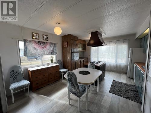 31 4501 Nahanni Drive, Fort Nelson, BC - Indoor Photo Showing Dining Room