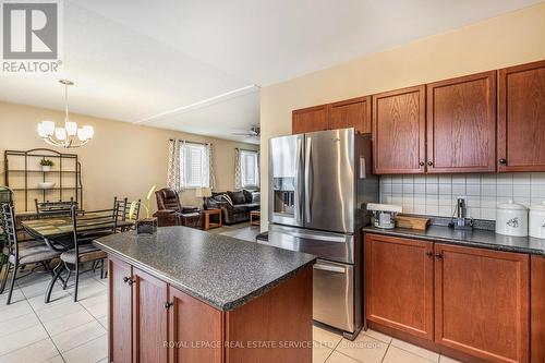 174 White Sands Way, Wasaga Beach, ON - Indoor Photo Showing Kitchen