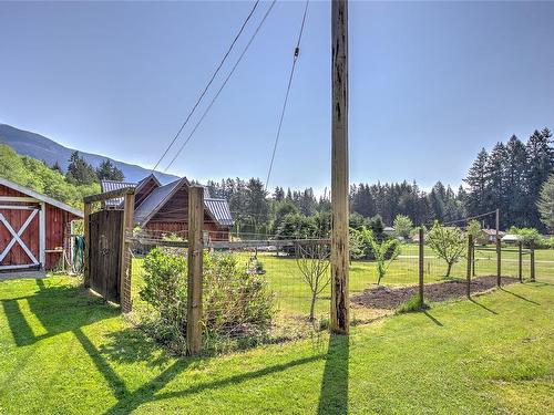 8035 Greendale Rd, Lake Cowichan, BC 