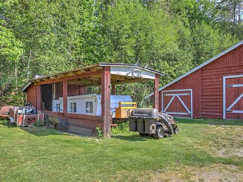 8035 Greendale Rd, Lake Cowichan, BC 