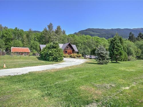 8035 Greendale Rd, Lake Cowichan, BC 