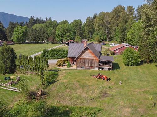 8035 Greendale Rd, Lake Cowichan, BC 