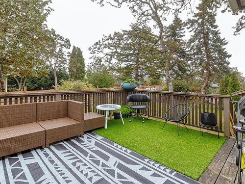 3819 Synod Rd, Saanich, BC 