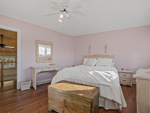 Bedroom - 965 Ch. Morgan, Saint-Adolphe-D'Howard, QC - Indoor Photo Showing Bedroom