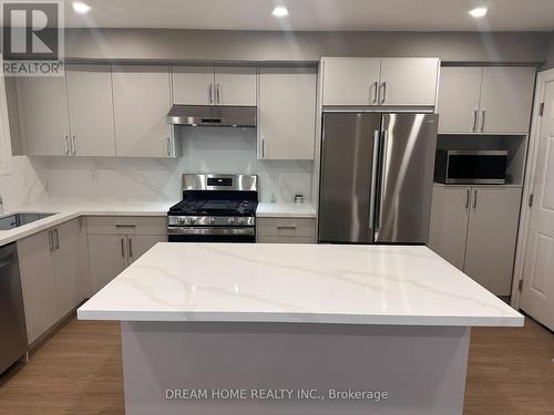 Main - 5 Empire Court, Hamilton, ON - Indoor Photo Showing Kitchen