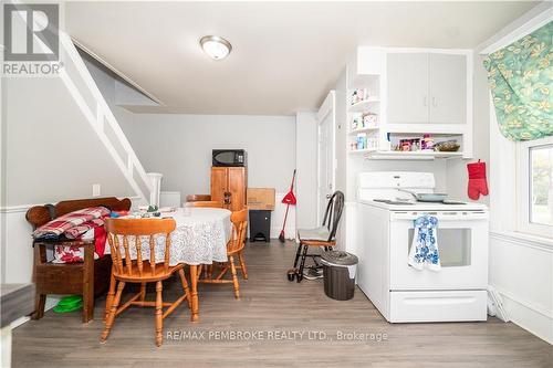 510 Miller Street, Pembroke, ON - Indoor Photo Showing Dining Room