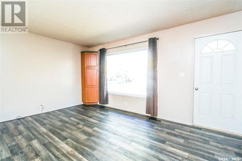 117 3Rd Street Ne, Ituna, SK - Indoor Photo Showing Other Room