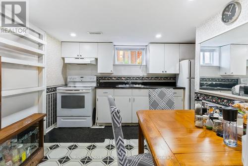 111 North Bonnington Avenue, Toronto, ON - Indoor Photo Showing Kitchen