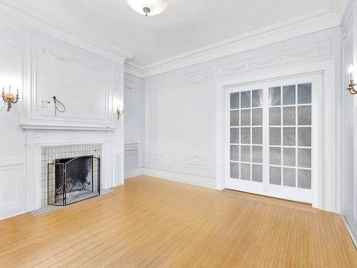 Salon - 365A  - 367 Av. Redfern, Westmount, QC - Indoor Photo Showing Other Room With Fireplace