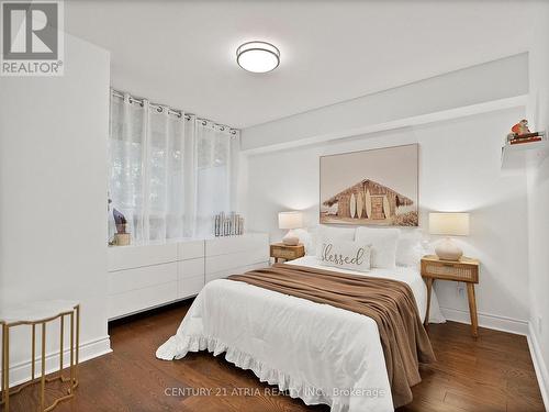 107 - 2230 Lake Shore Boulevard W, Toronto, ON - Indoor Photo Showing Bedroom