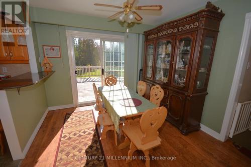 12536 Fifth Line, Milton, ON - Indoor Photo Showing Dining Room