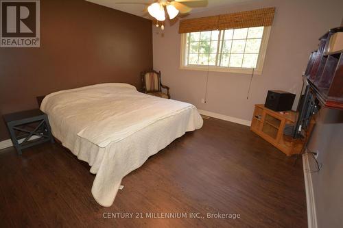 12536 Fifth Line, Milton, ON - Indoor Photo Showing Bedroom