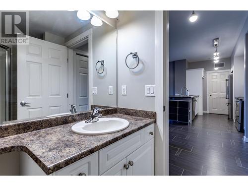 3550 Woodsdale Road Unit# 110, Lake Country, BC - Indoor Photo Showing Bathroom