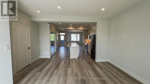 58 - 925 Deveron Crescent, London, ON - Indoor Photo Showing Other Room