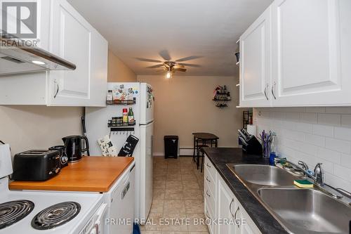 201 - 1825 Whitney Street, London, ON - Indoor Photo Showing Kitchen With Double Sink