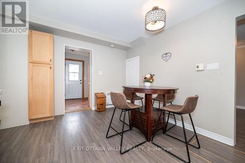 32 Robertson Drive, Whitewater Region, ON - Indoor Photo Showing Dining Room