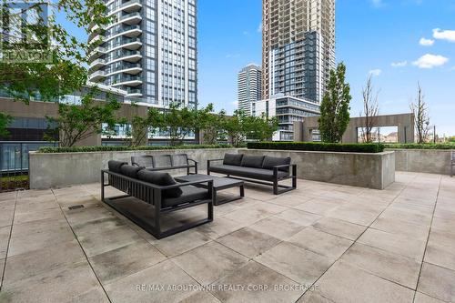 1811 - 5033 Four Springs Avenue, Mississauga, ON - Outdoor