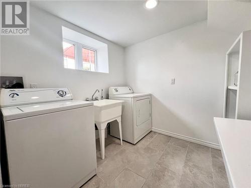 12021 Highway 17 E, Sturgeon Falls, ON - Indoor Photo Showing Laundry Room