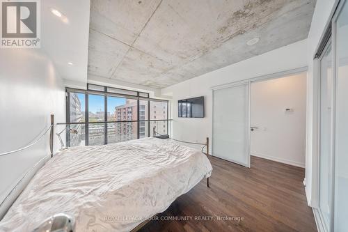 722 - 95 Bathurst Street, Toronto, ON - Indoor Photo Showing Bedroom