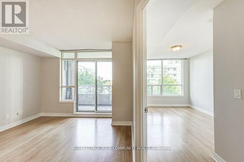 309 - 50 Disera Drive, Vaughan, ON - Indoor Photo Showing Other Room