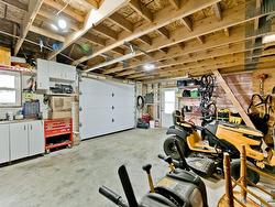 Garage - 