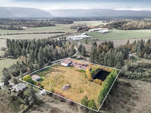 2368 Ployart Rd, Black Creek, BC 