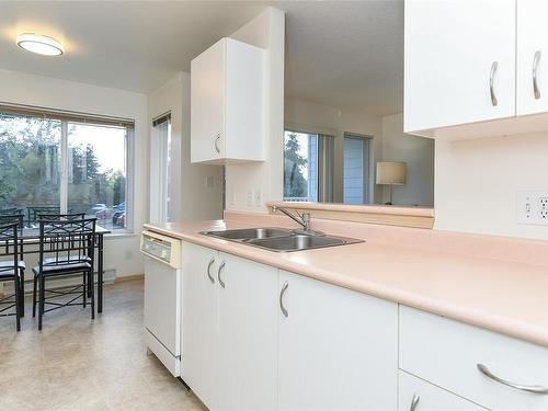 203C-698 Aspen Rd, Comox, BC - Indoor Photo Showing Kitchen With Double Sink