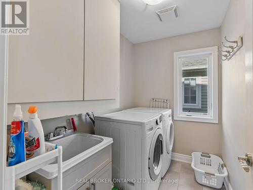 82 - 80 Willow Street, Brant, ON - Indoor Photo Showing Laundry Room