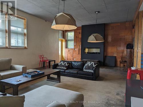 68 Roseview Avenue, Cambridge, ON - Indoor Photo Showing Living Room With Fireplace