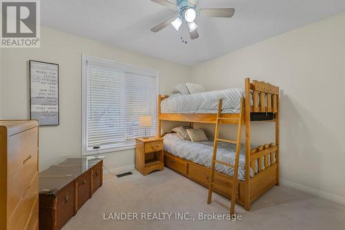 18978 Mccowan Road, East Gwillimbury, ON - Indoor Photo Showing Bedroom