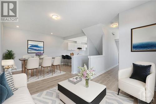 643 Quilter Row, Ottawa, ON - Indoor Photo Showing Living Room