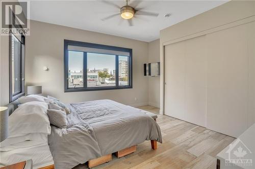 201 Maclaren Street Unit#5, Ottawa, ON - Indoor Photo Showing Bedroom