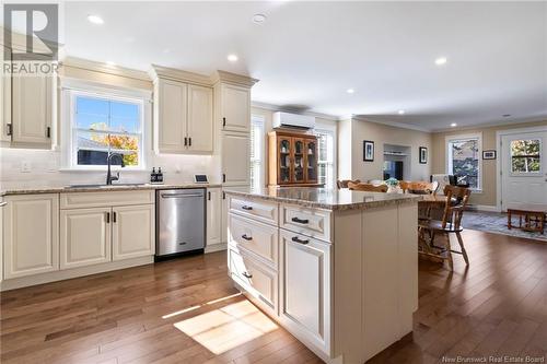 113 Summerdale Court, Riverview, NB - Indoor Photo Showing Kitchen With Upgraded Kitchen