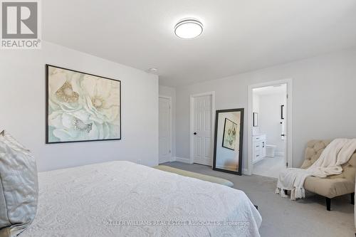 150 Steeplechase Way, Waterloo, ON - Indoor Photo Showing Bedroom