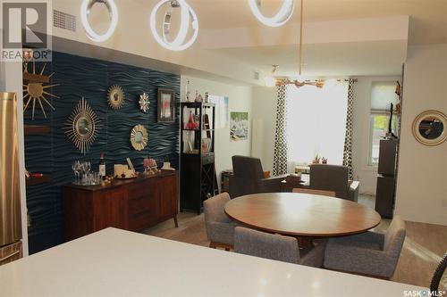 416 C Avenue S, Saskatoon, SK - Indoor Photo Showing Dining Room