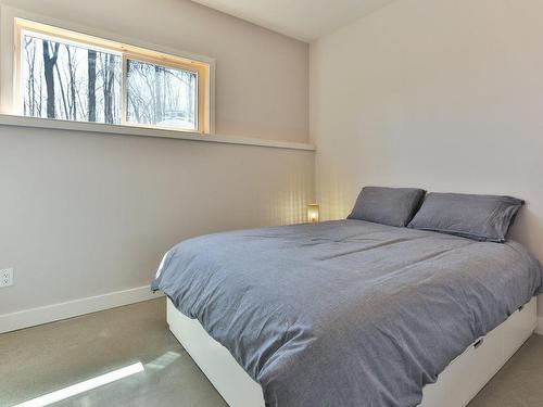 Chambre Ã Â coucher - 205 Rue Des Deux-Montagnes, Bromont, QC - Indoor Photo Showing Bedroom