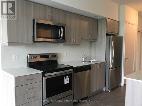 505 - 7711 Green Vista Gate, Niagara Falls, ON - Indoor Photo Showing Kitchen