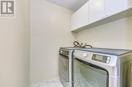 2888 Westbury Court, Mississauga, ON - Indoor Photo Showing Laundry Room