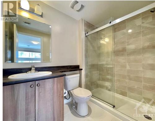 Ensuite #2 - 452 Leboutillier Avenue, Ottawa, ON - Indoor Photo Showing Bathroom