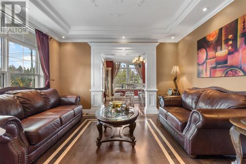 3 Everest Street, Paradise, NL - Indoor Photo Showing Living Room