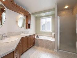 Ensuite bathroom - 