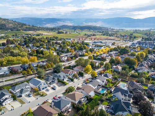 1830 Edgehill Avenue, Kelowna, BC - Outdoor With View