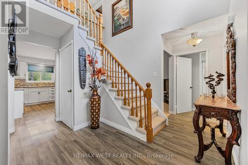 230 Browning Trail, Barrie, ON - Indoor Photo Showing Other Room