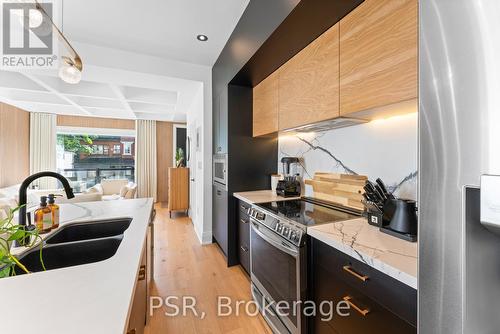 116 Walpole Avenue, Toronto, ON - Indoor Photo Showing Kitchen With Double Sink With Upgraded Kitchen