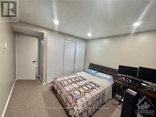 2 - 440 Fenerty Court, Ottawa, ON - Indoor Photo Showing Bedroom